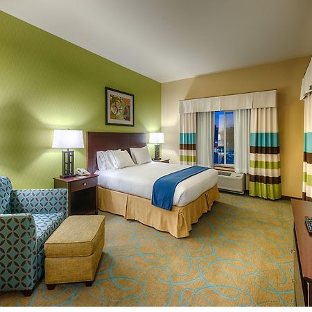 Hampton Inn & Suites Red Bluff Bagian luar foto