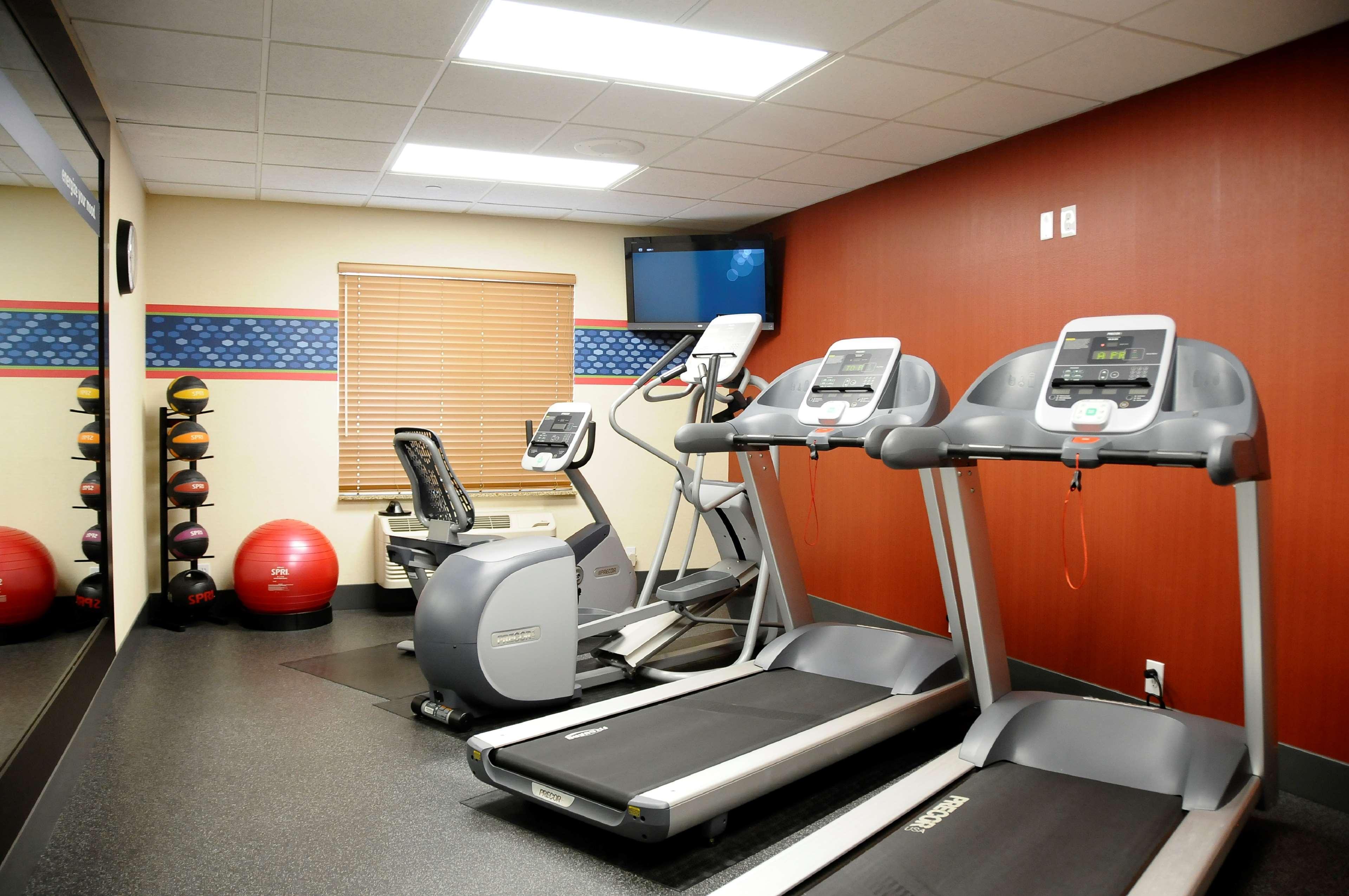 Hampton Inn & Suites Red Bluff Bagian luar foto