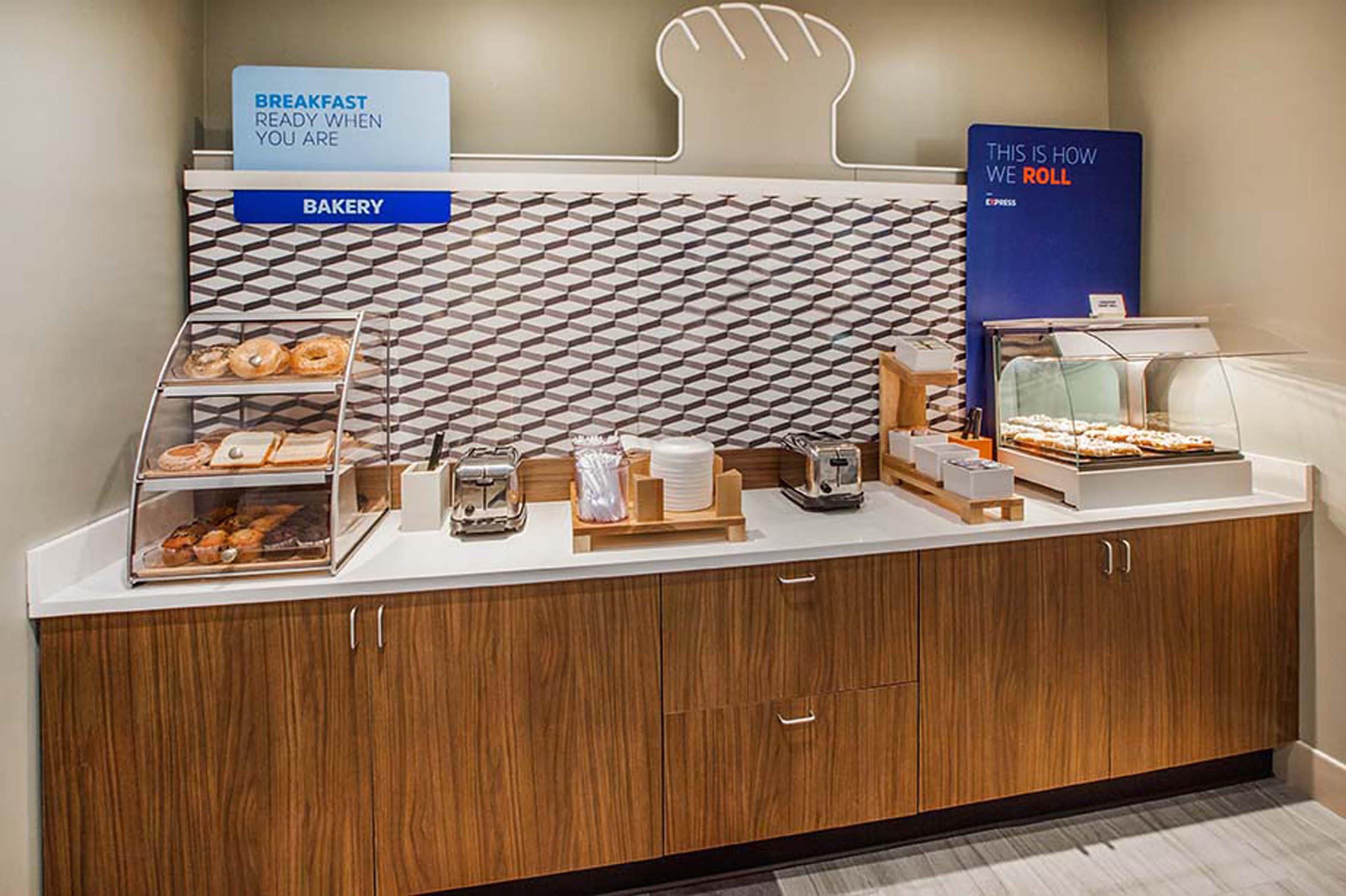 Hampton Inn & Suites Red Bluff Bagian luar foto