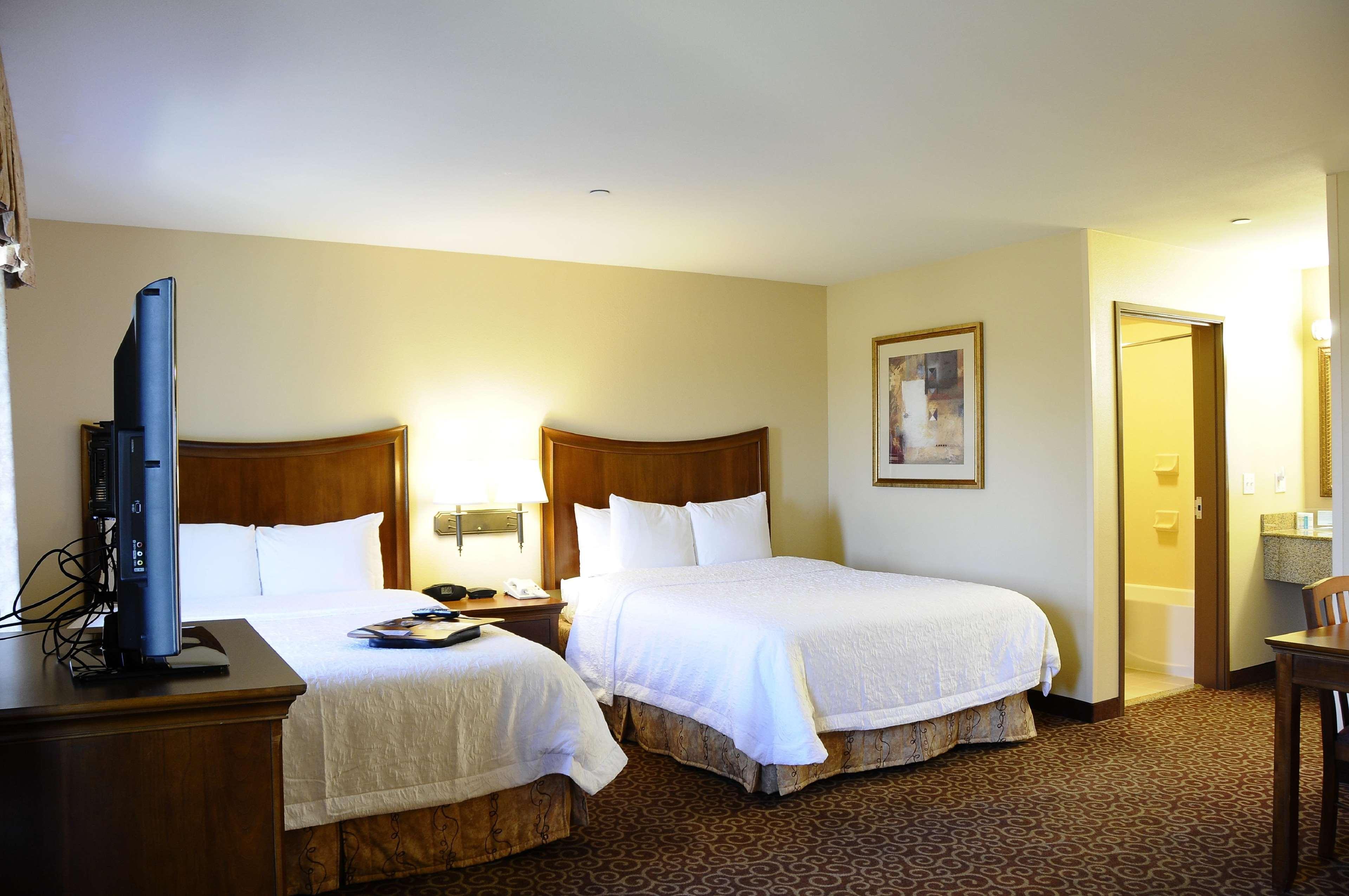 Hampton Inn & Suites Red Bluff Bagian luar foto