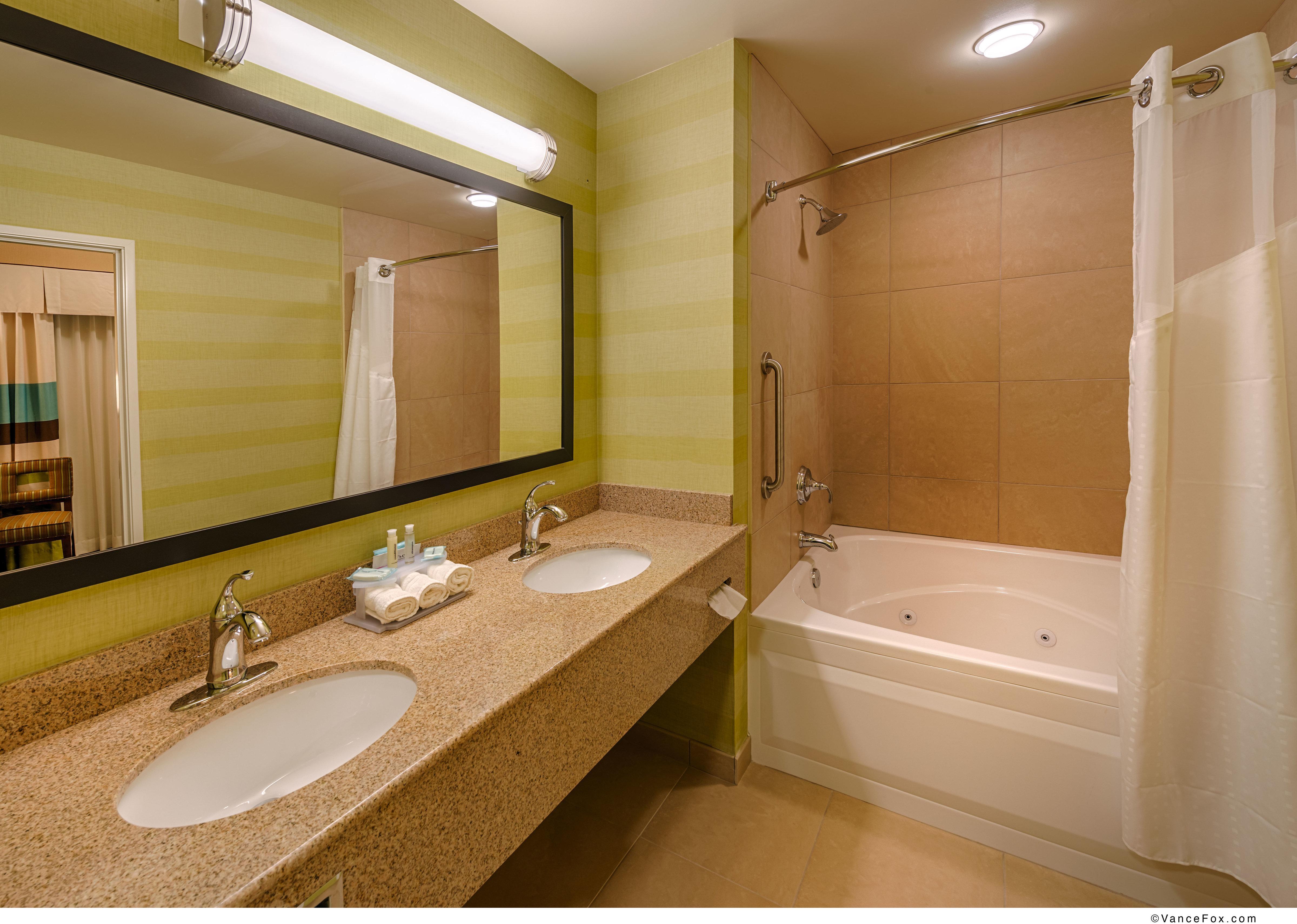 Hampton Inn & Suites Red Bluff Bagian luar foto