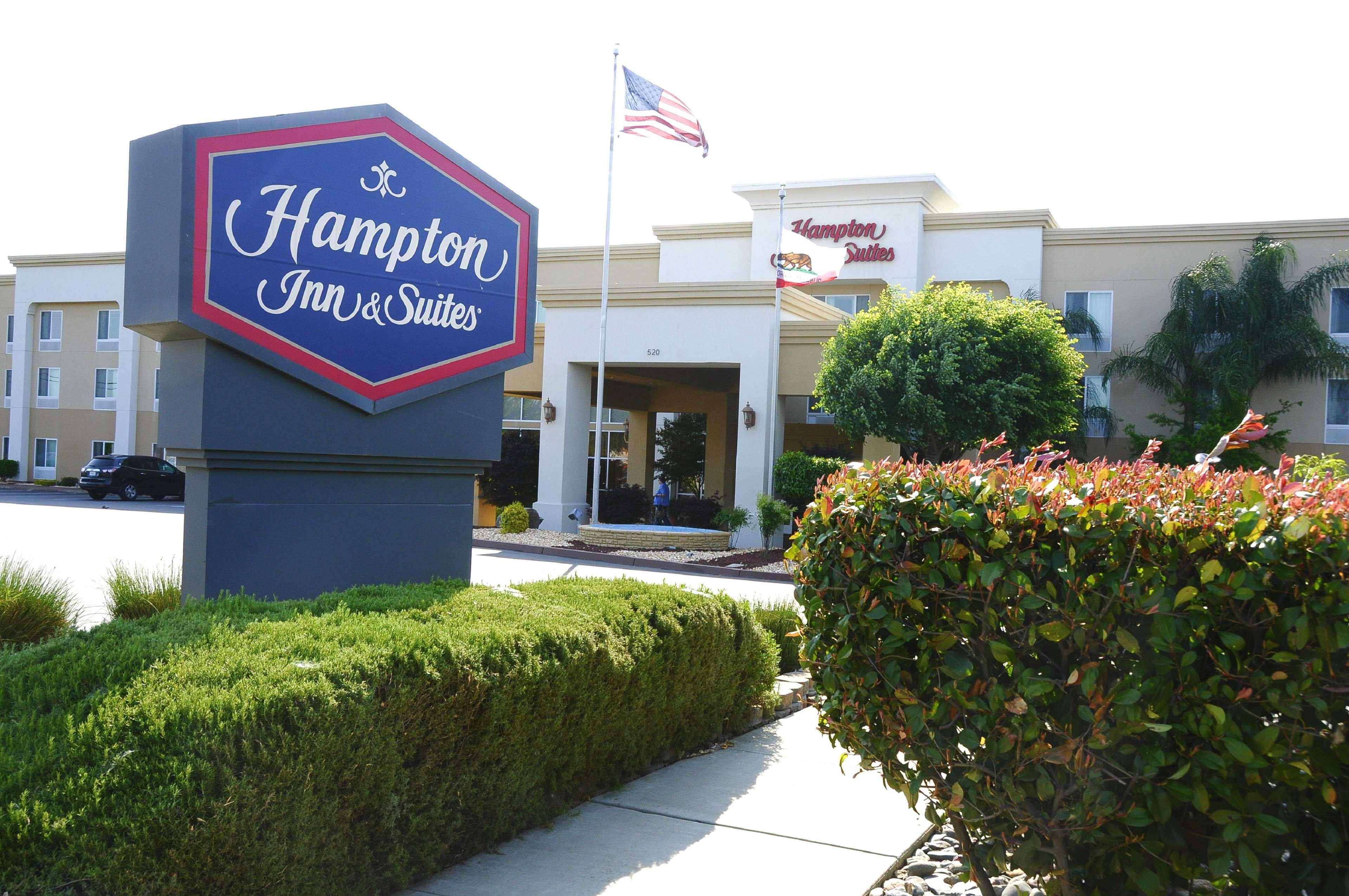 Hampton Inn & Suites Red Bluff Bagian luar foto