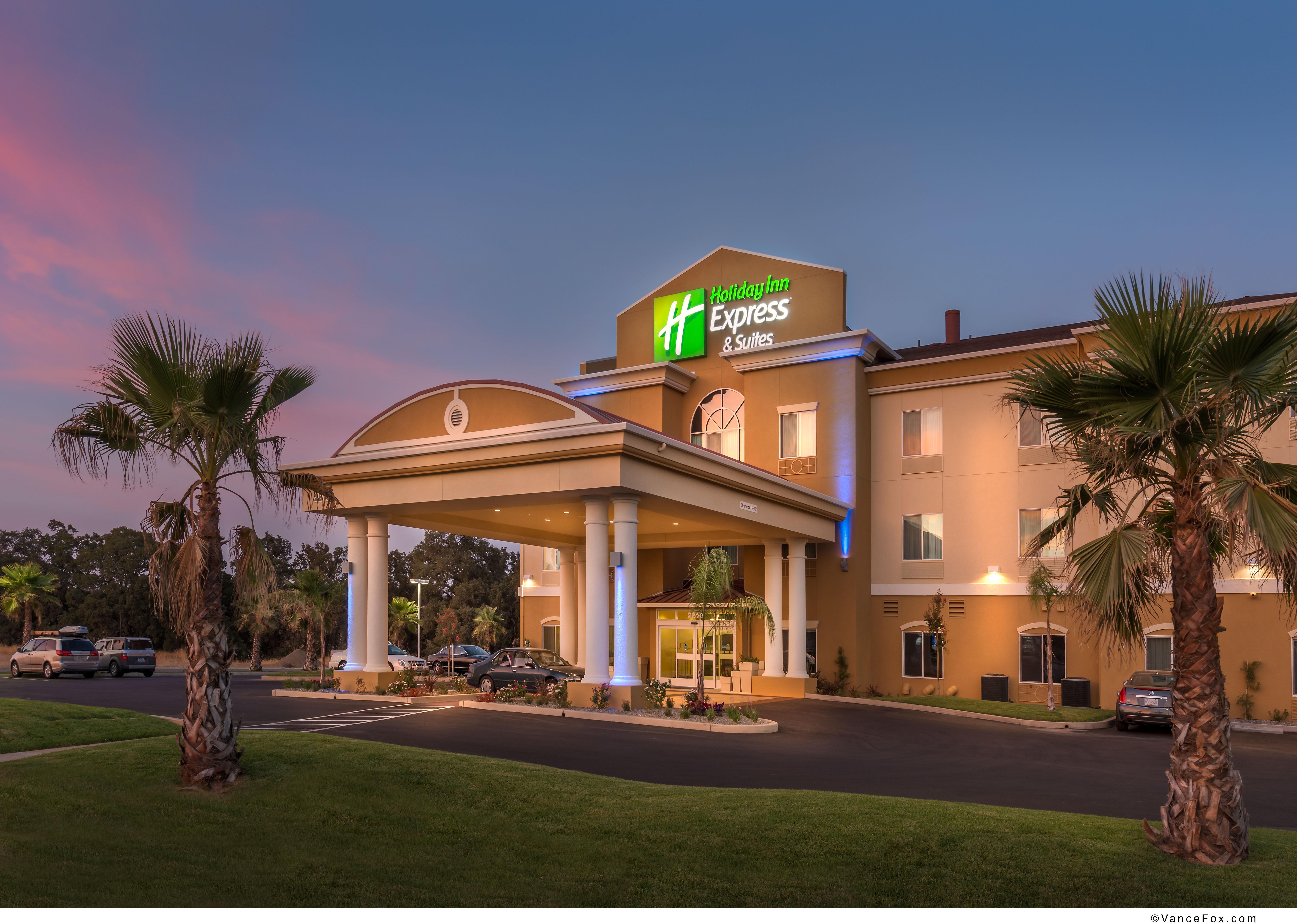 Hampton Inn & Suites Red Bluff Bagian luar foto