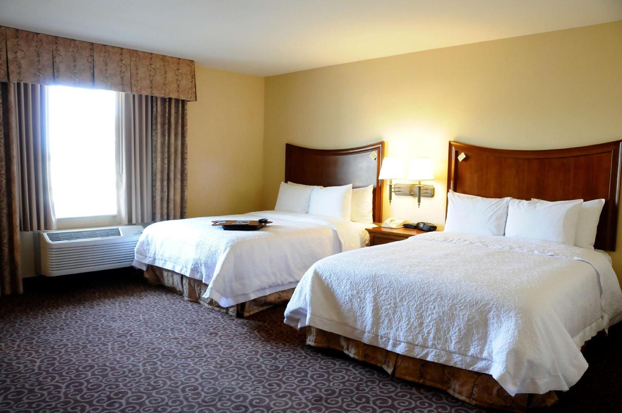 Hampton Inn & Suites Red Bluff Bagian luar foto